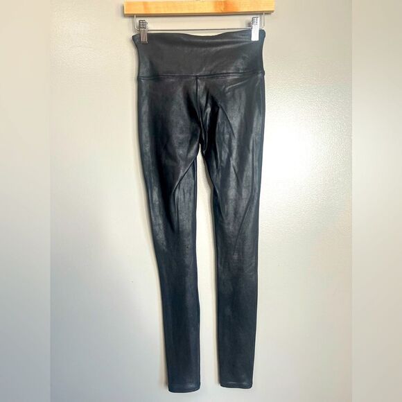 Spanx black leggings faux leather size small rocker edgy grunge - Picture 5 of 6